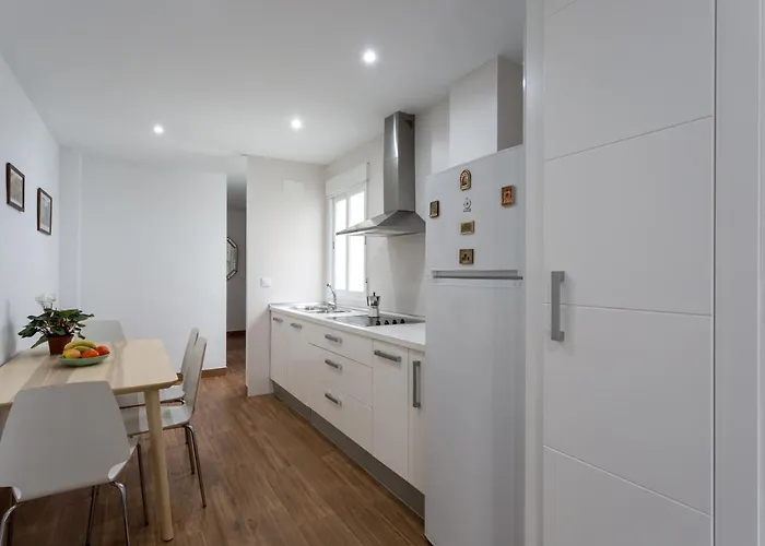 Viento De Corredera Apartment *